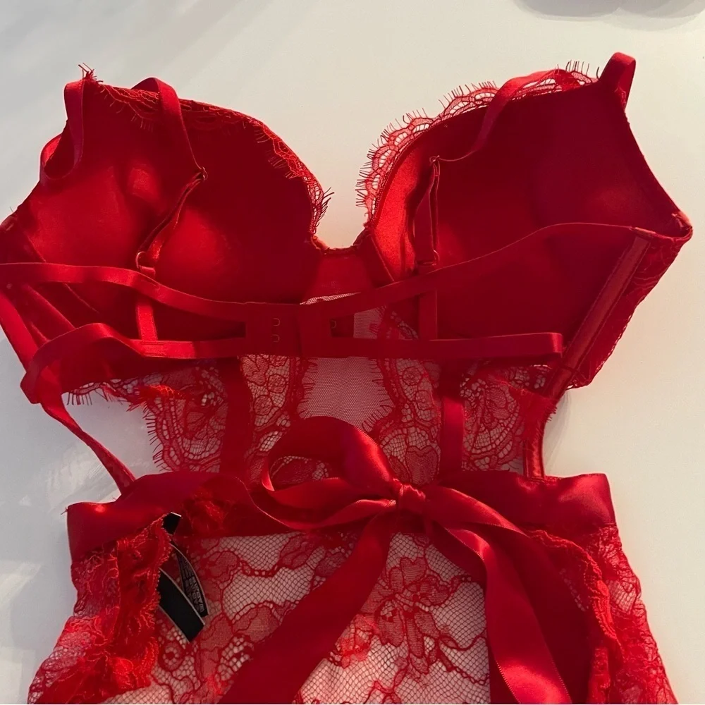 New! Victoria's Secret Lipstick Red Bombshell Apron Teddy Lingerie 22822
